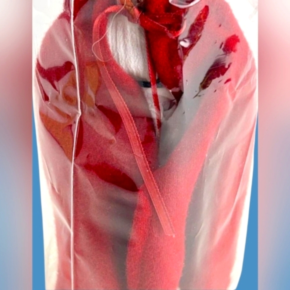 NIB VINTAGE 1985 AVON FAIRYTAIL COLLECTION LITTLE RED RIDING HOOD PORCELAIN DOLL - Picture 5 of 12